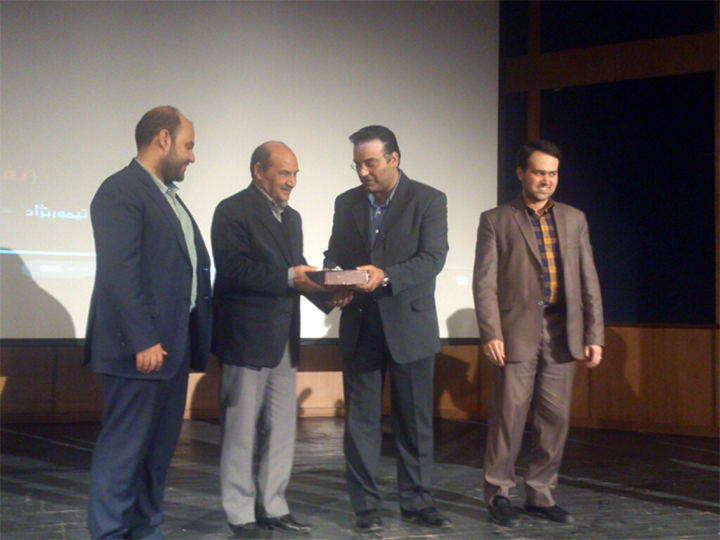 در حاشیه همایش و با حضور محمدرضا و بابک بادکوبه از تعدادی از هنرمندان جوان این حوزه نیز تقدیر شد.